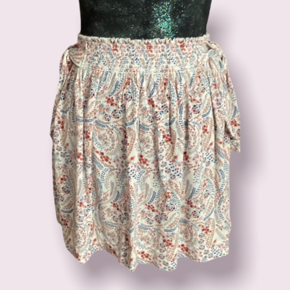 American Eagle Floral Flutter Mini Skirt